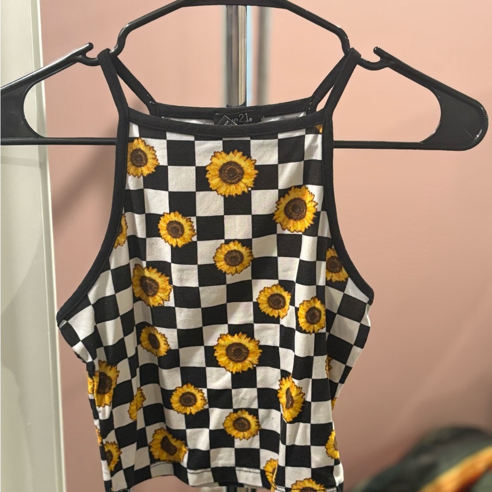 Rue21 Black and White Sunflower Tank Top
